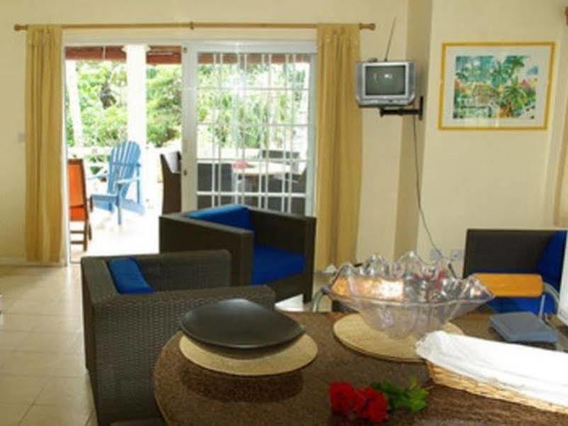 Le Domaine De Bacova Villa Pointe Au Sel ภายนอก รูปภาพ